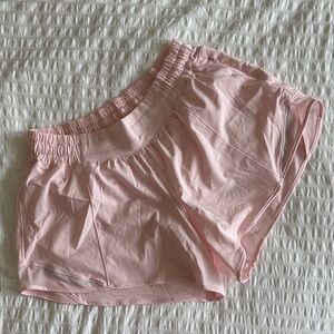 Lululemon Hotty Hot Low Rise Short 4”